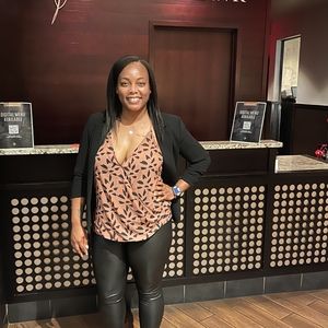 Meet your Posher, Cherelle